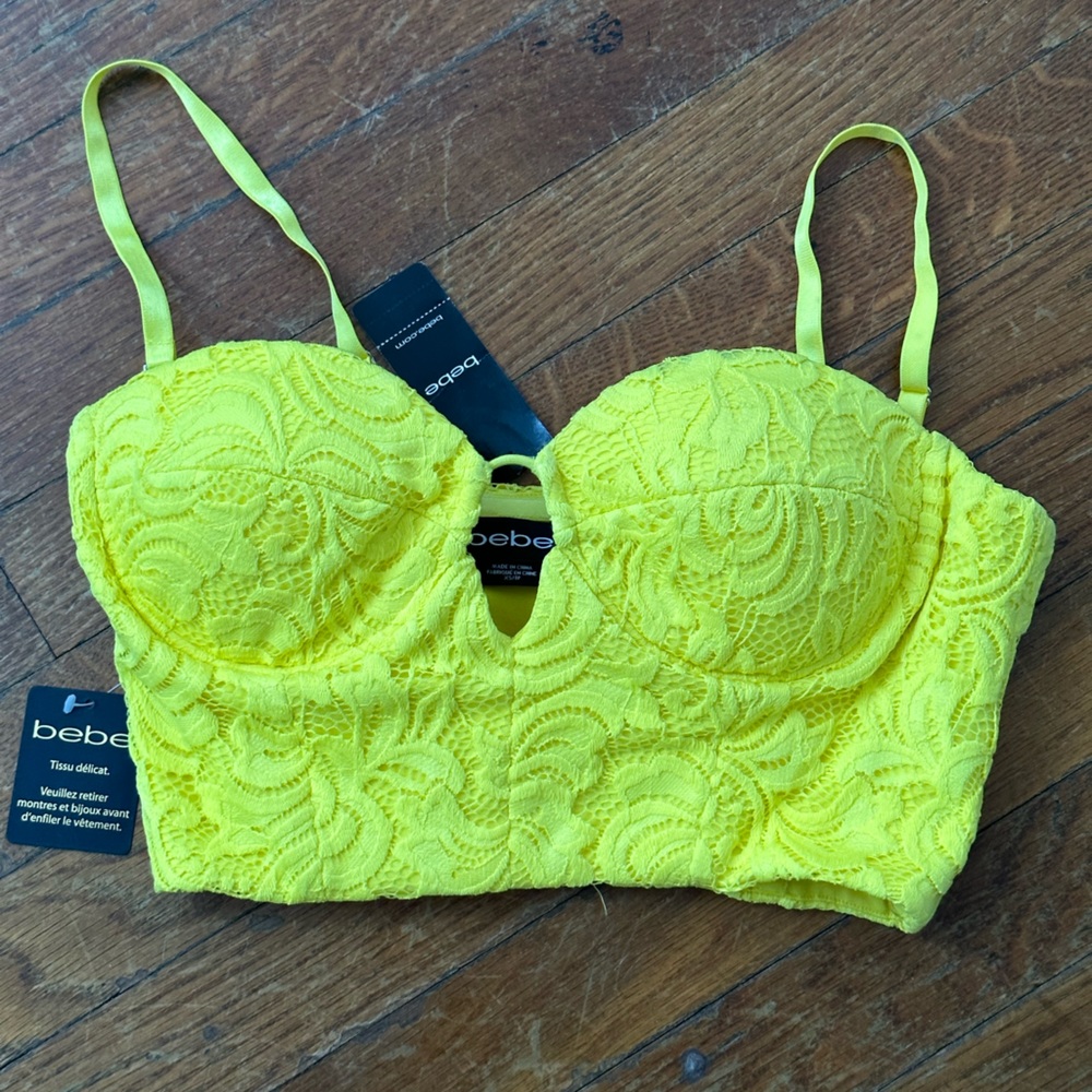 Bebe lace crop top XS